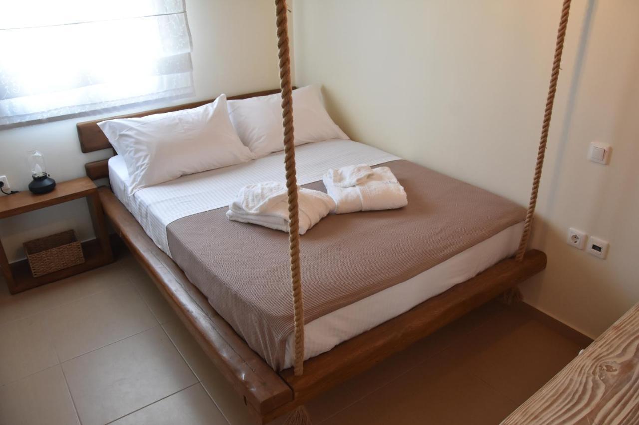 Nelleas Home Adamantas  ภายนอก รูปภาพ